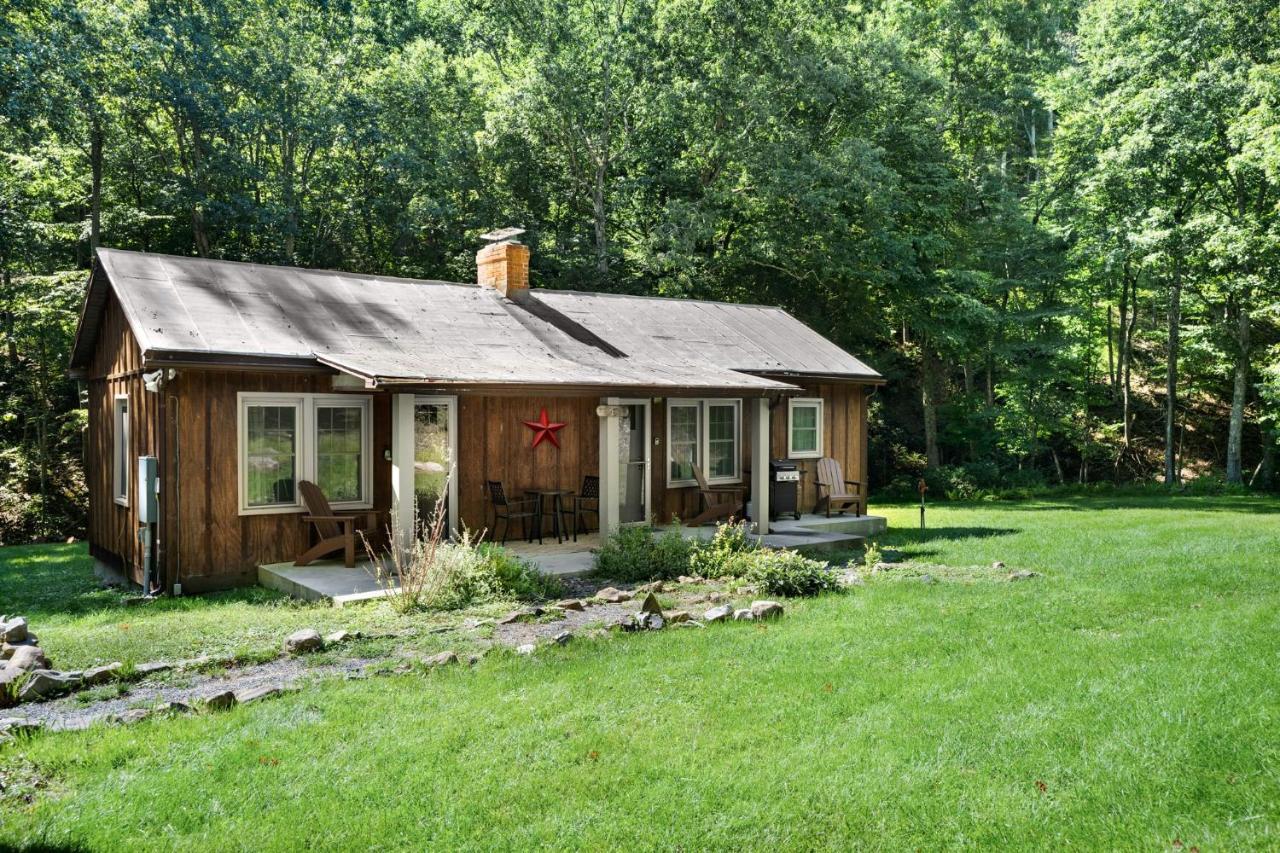 River Access W Hot Tub, Grill, Wifi, & Fire Pit! Lost City Exteriör bild